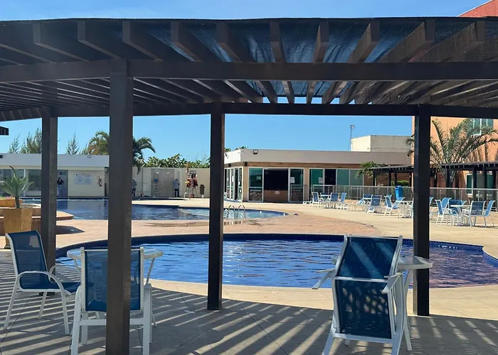 Golden Lake Condominio